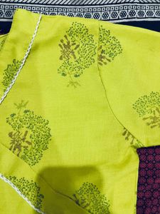 Vibrant Green Printed short kurti 🌿