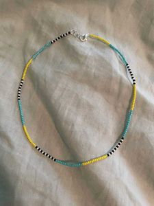 Beaded Fashion Necklace🩵🖤🤍