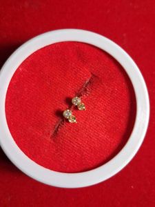 Sparkling Stud Earrings gold