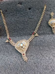 GOLD PLATED! Stunning Rhinestone Necklace &amp; Ear