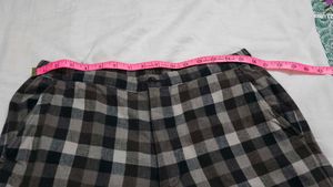 UNIQLO Men's Plaid Chino Shorts