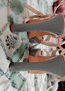 Stylish Studded Platform Heels