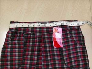 Checked Jeggings cum pant
