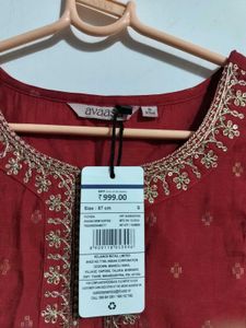 Red Embroidered Kurta