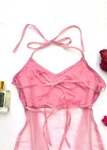 Backless halter top 🌷
