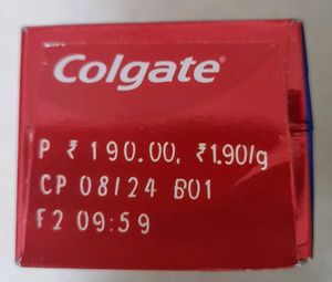 Colgate Visible White Purple Toothpaste (120g)