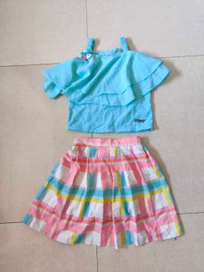 Cute Blue Top &amp; Plaid Skirt Set