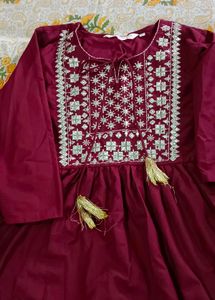 Embroidered Maroon Kurta