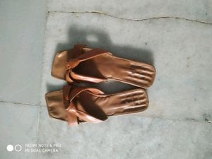 Knot Flats