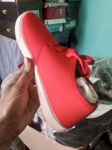 NEW NO USED SPORTS SHOES FOR MEN &amp; WOMEN N &amp; WOMAN