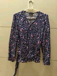 new M&S top in M with belt