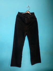 black straight fit jeans 👖