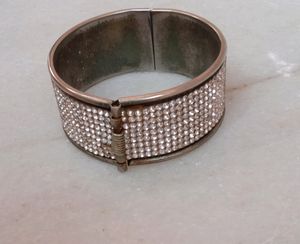 9 Small Earrings Set &amp; 2 Bracelet