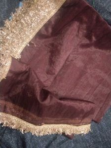 Elegant Cream Dupatta with Golden Stripes