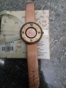 Chic Rose Gold Gucci Women's Watch