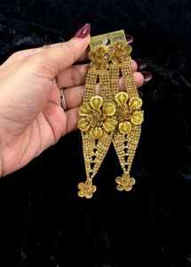 Stunning Gold Flower Dangle Earrings