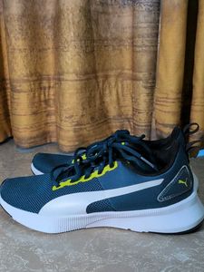 Puma Flyer Runner Sneakers
