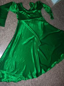 Elegant Emerald Green Gown