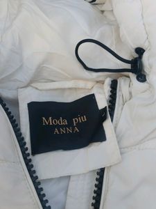 White Woman jacket With Cap
