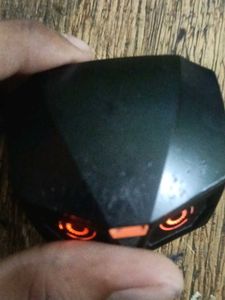 TRIGGER EARBUDS