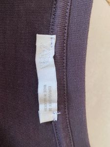 brown Zara men’s T-shirt