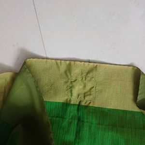 Green Cotton Silk Blend Zari Saree (with flaw)