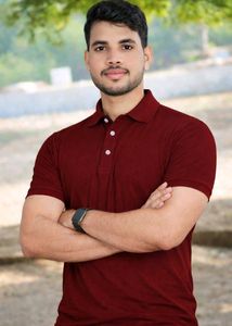 Maroon Polo Shirt - Classic Style