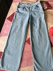 Light Wash Jeans &amp; Graphic Tee Set