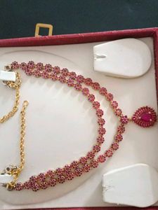 Elegant Necklace Set