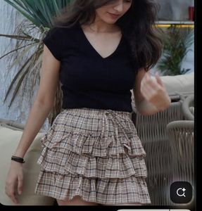 Chic Plaid Ruffled Mini Skirt