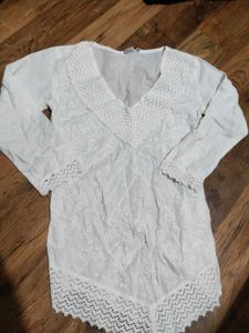 Artisan Embroidered White Cotton Kurta