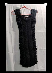 Chic Black Ruched Sheath Dress