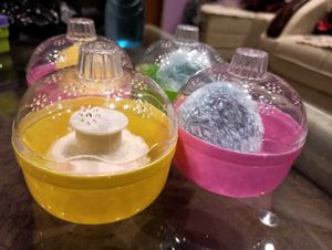 4 Powder Puff Containers