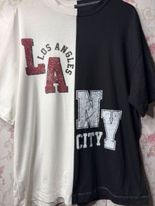Unique Two-Tone Graphic Tee