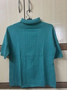 Turquoise Knit Short Sleeve Top