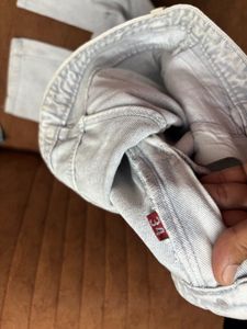 Light Wash Denim Jeans