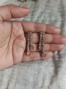 Diamond 💎 Necklace Set (Old And Used)