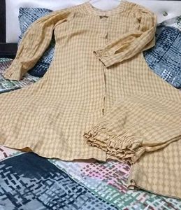 ,💕🌷🍒beautiful a line frock and plazo