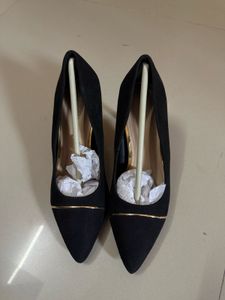 Elegant Black Stiletto Heels