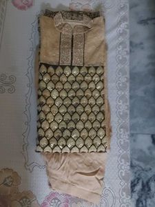 Elegant Embroidered Kurta with Plain Salwar