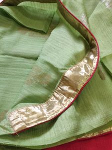 Elegant Green Saree with Pink Blouse