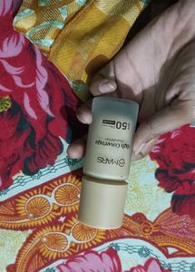 Mars high coverage brand new unused foundation