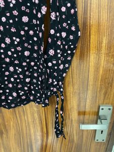 Cute Floral Print Long Sleeve Top