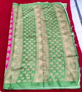 Pink Printed Saree with blouse piece