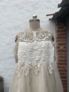 Cream Lace Ethnic Gown