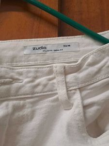 Off White Mom fit Jeans