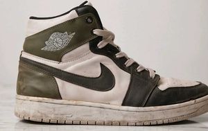 Air Jordan 1 Retro High olive sneaker
