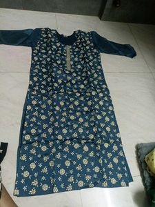 Beautiful Blue Floral Kurta Set