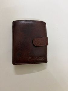 Vintage Classic Brown Leather Wallet