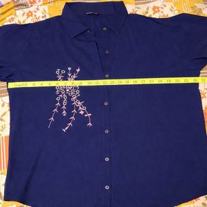 Sale 💙Elegant Blue Embroidered Top